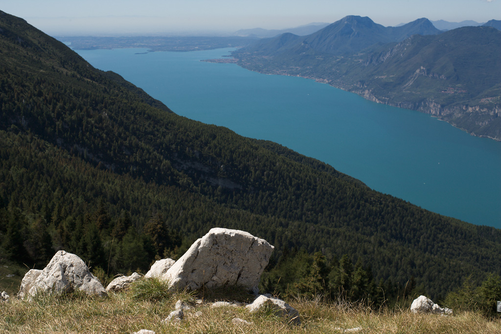 Mountains surrounding lake Garda