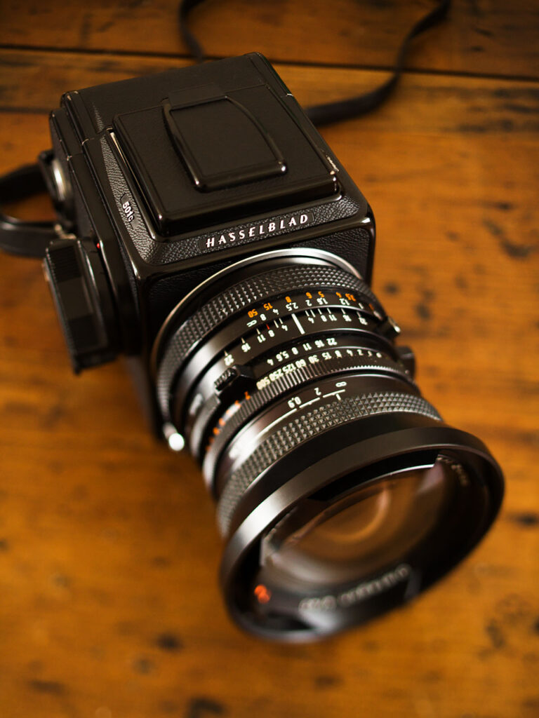 Hasselblad 501C with CF 40 mm Distagon FLE